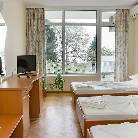 Creativity House Of Bas Varna - Free Parking *