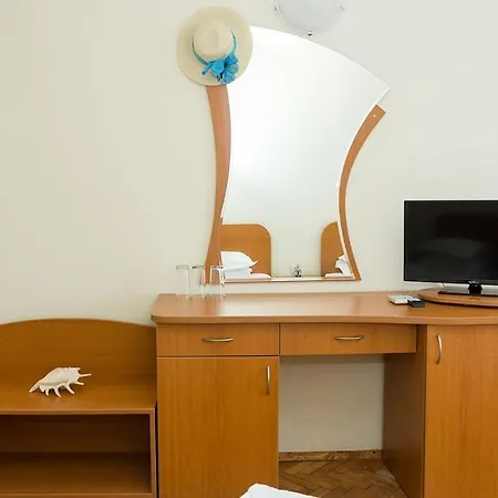 Creativity House Of Bas Varna - Free Parking *